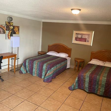 Budgetel Inn And Suites - Louisville Kültér fotó